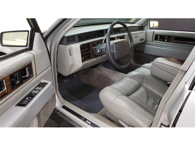 1993 Cadillac Sedan DeVille (CC-1732478) for sale in Mankato, Minnesota