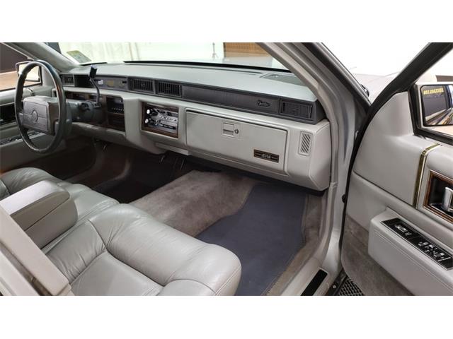 1993 Cadillac Sedan DeVille (CC-1732478) for sale in Mankato, Minnesota