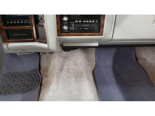 1993 Cadillac Sedan DeVille (CC-1732478) for sale in Mankato, Minnesota