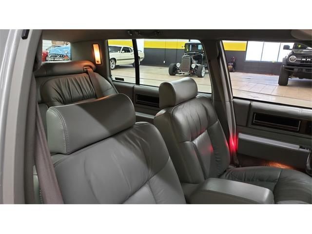 1993 Cadillac Sedan DeVille (CC-1732478) for sale in Mankato, Minnesota
