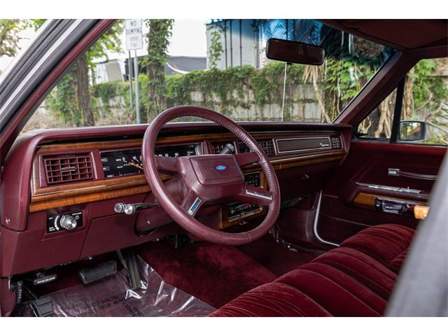 1989 Ford Crown Victoria (CC-1732764) for sale in Orlando, Florida