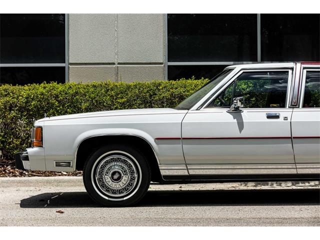 1989 Ford Crown Victoria (CC-1732764) for sale in Orlando, Florida
