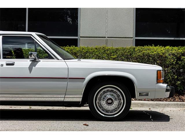 1989 Ford Crown Victoria (CC-1732764) for sale in Orlando, Florida