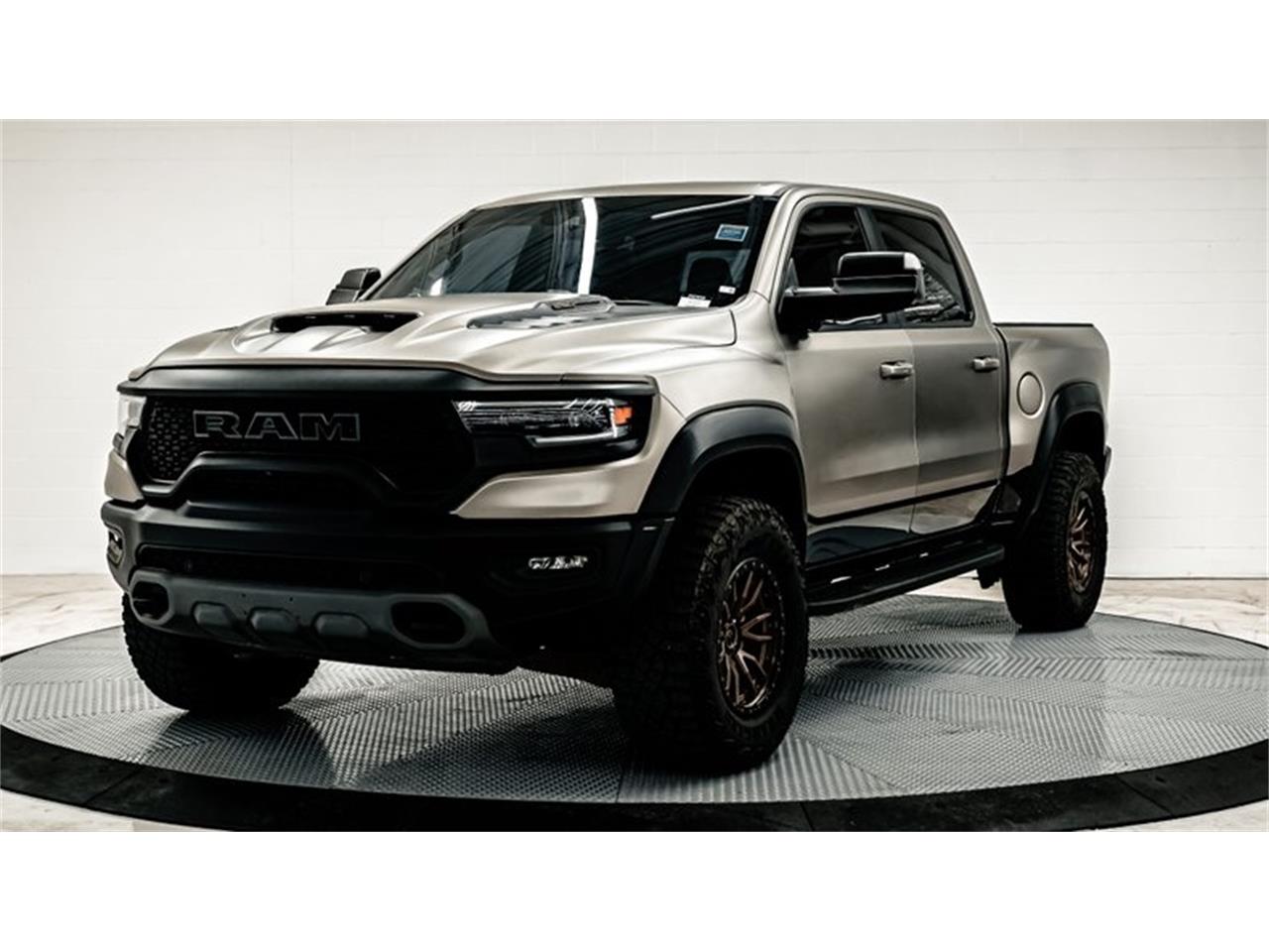 2021 ram 1500 tool box