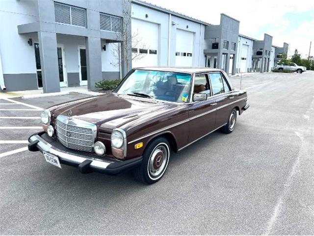 1976 Mercedes-Benz W115 (CC-1730289) for sale in Cadillac, Michigan
