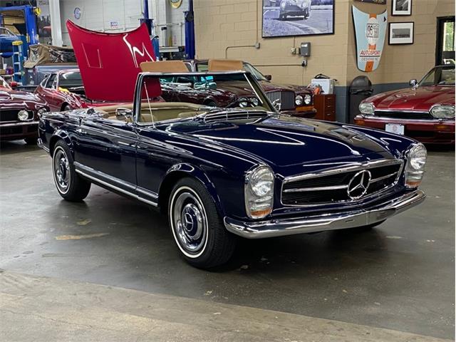 1967 Mercedes-Benz 230SL (CC-1734035) for sale in Huntington Station, New York
