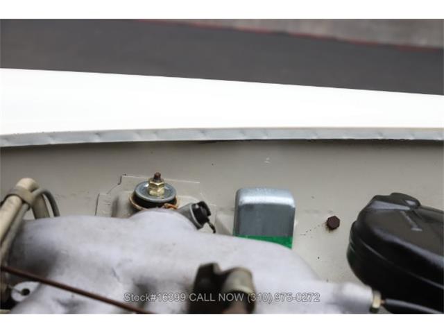 1966 Mercedes-Benz 230SL (CC-1734694) for sale in Beverly Hills, California