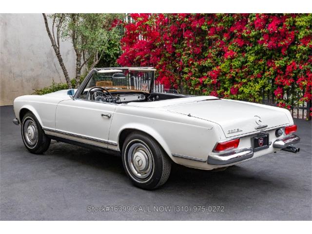 1966 Mercedes-Benz 230SL (CC-1734694) for sale in Beverly Hills, California