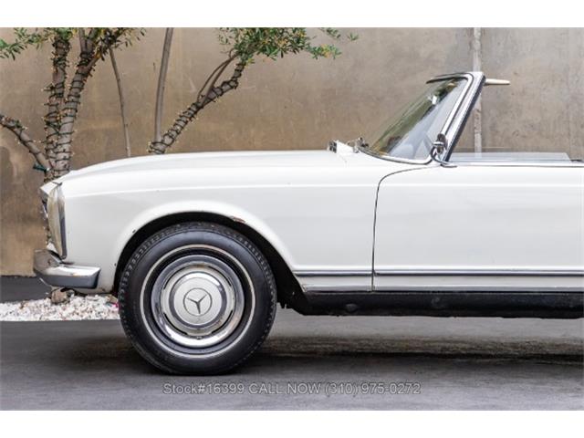 1966 Mercedes-Benz 230SL (CC-1734694) for sale in Beverly Hills, California