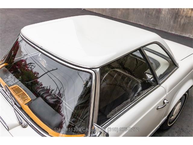 1966 Mercedes-Benz 230SL (CC-1734694) for sale in Beverly Hills, California