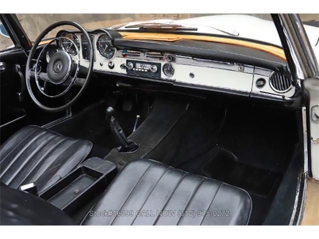 1966 Mercedes-Benz 230SL (CC-1734694) for sale in Beverly Hills, California