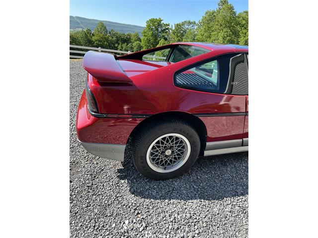 1987 Pontiac Fiero (CC-1735406) for sale in Belleville, Pennsylvania