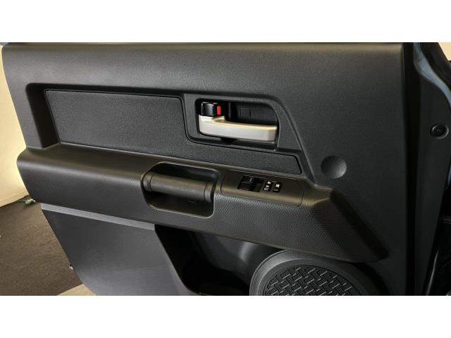 2014 Toyota FJ Cruiser (CC-1735410) for sale in Anaheim, California