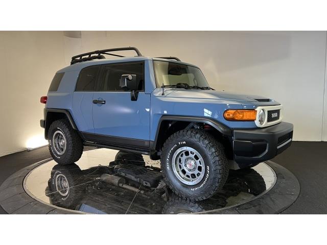 2014 Toyota FJ Cruiser (CC-1735410) for sale in Anaheim, California