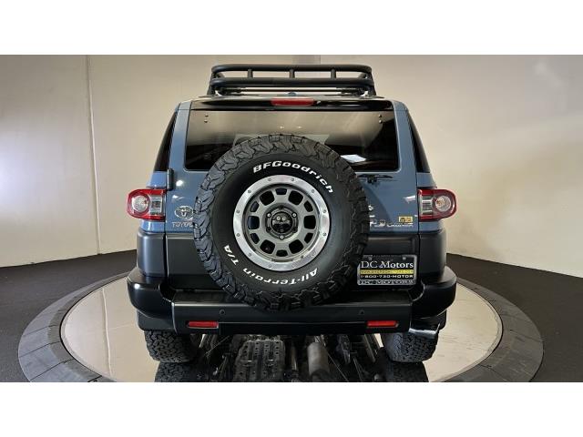 2014 Toyota FJ Cruiser (CC-1735410) for sale in Anaheim, California
