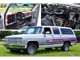 1989 Chevrolet Suburban R1500 (CC-1735504) for sale in Eustis, Florida