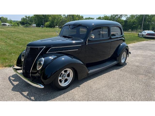 1937 Ford 2-Dr Sedan (CC-1736303) for sale in Richmond, Illinois