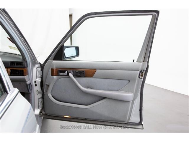 1987 Mercedes-Benz 300SDL (CC-1738820) for sale in Beverly Hills, California