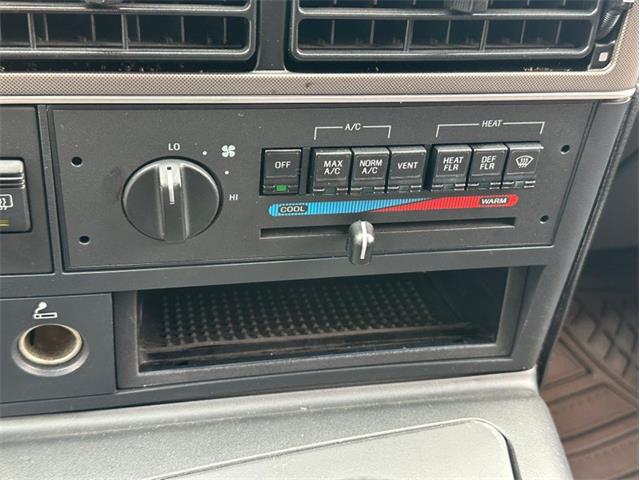 1990 Ford Thunderbird (CC-1739248) for sale in West Babylon, New York
