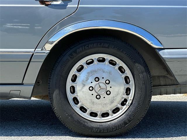 1989 Mercedes-Benz 420 (CC-1741508) for sale in Monterey, California