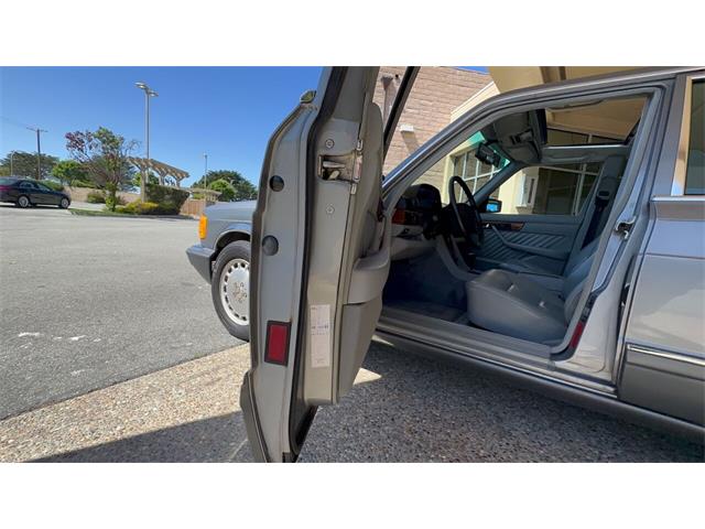 1989 Mercedes-Benz 420 (CC-1741508) for sale in Monterey, California