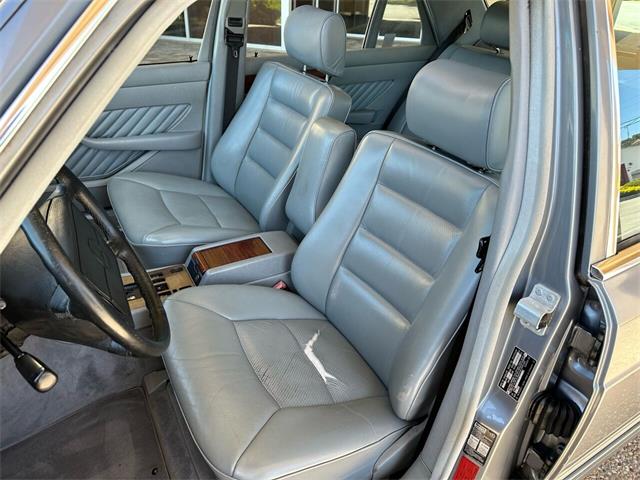 1989 Mercedes-Benz 420 (CC-1741508) for sale in Monterey, California