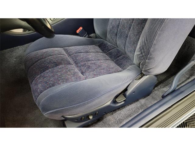 1995 Ford Thunderbird (CC-1745401) for sale in Mankato, Minnesota