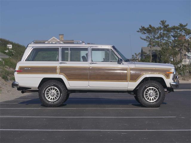 1989 Jeep Grand Wagoneer (CC-1745551) for sale in Hyannis, Massachusetts