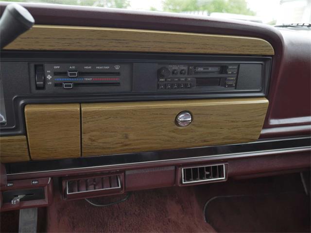 1989 Jeep Grand Wagoneer (CC-1745551) for sale in Hyannis, Massachusetts