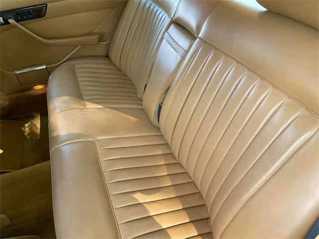 1986 Mercedes-Benz 560SEL (CC-1746269) for sale in Dix Hills, New York