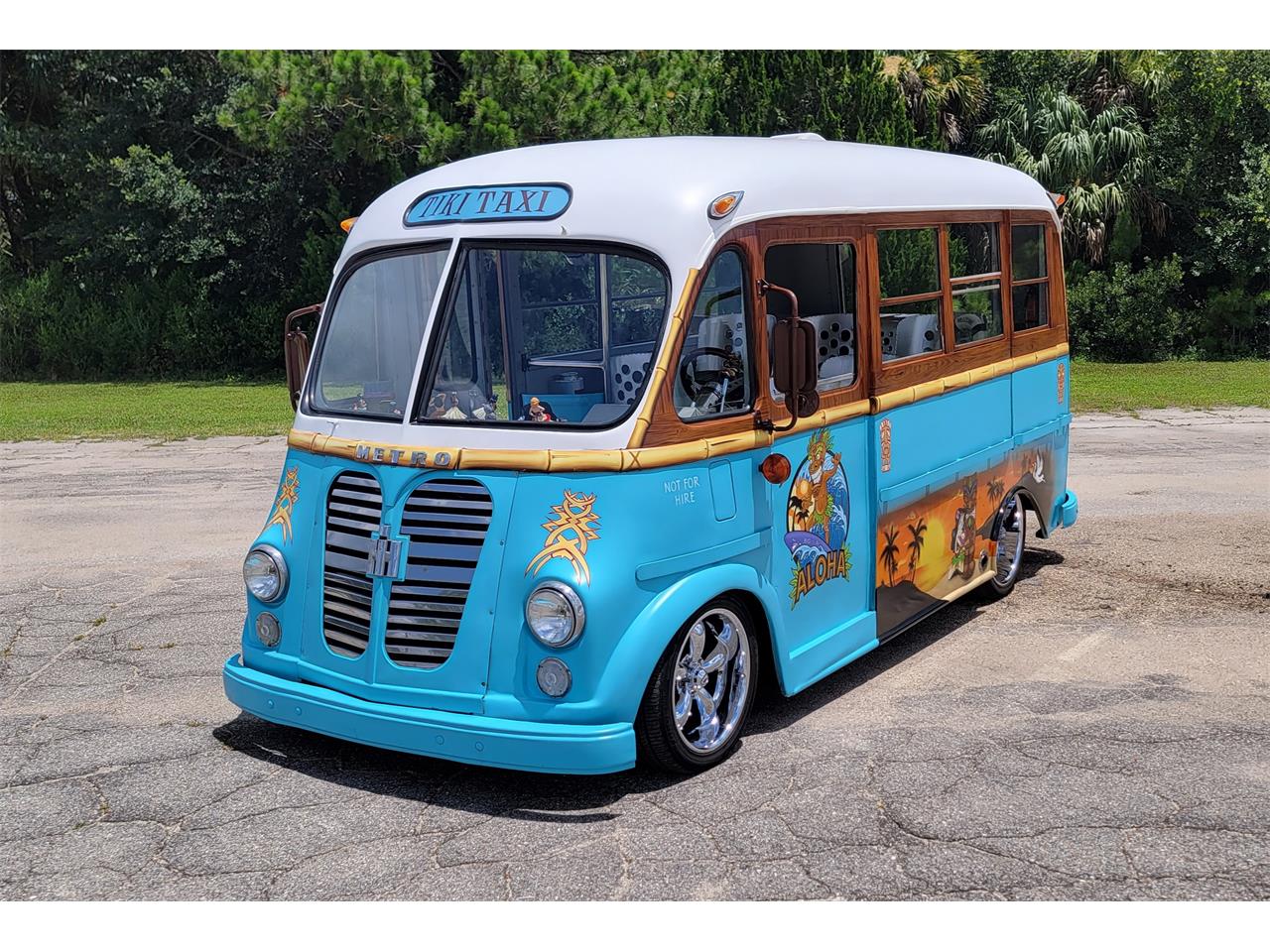 1961 International Bus in ormond beach, Florida