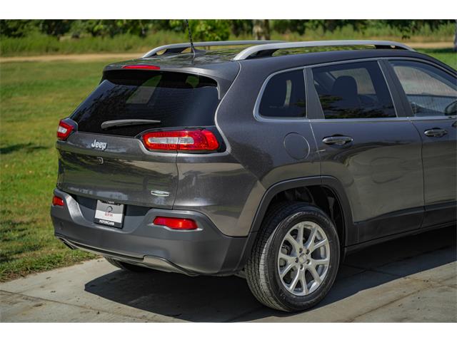 2017 Jeep Cherokee (CC-1747006) for sale in Sherman Oaks, California