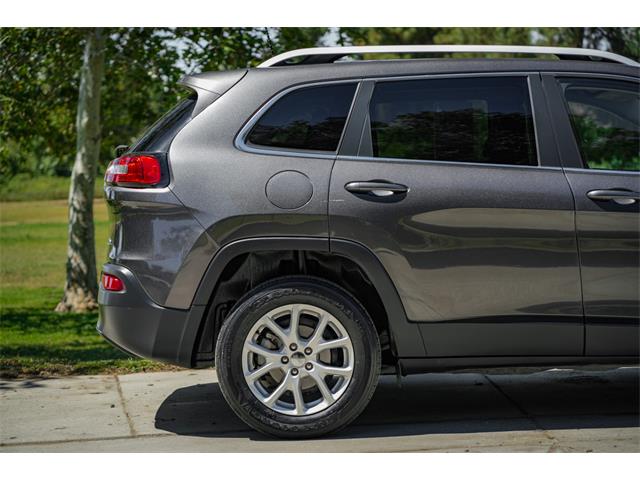 2017 Jeep Cherokee (CC-1747006) for sale in Sherman Oaks, California