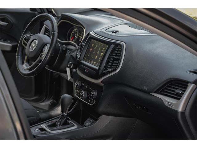 2017 Jeep Cherokee (CC-1747006) for sale in Sherman Oaks, California