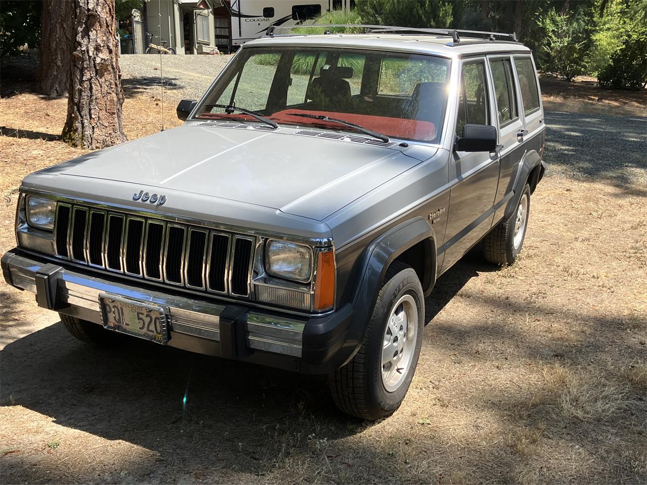 1987 Jeep Cherokee in Grants Pass , Oregon