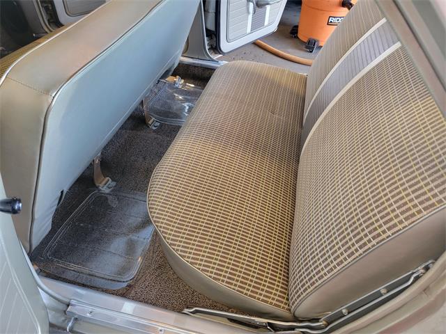 Distinctive Industries - Button, Seat Upholstery, 1962 Corvair @