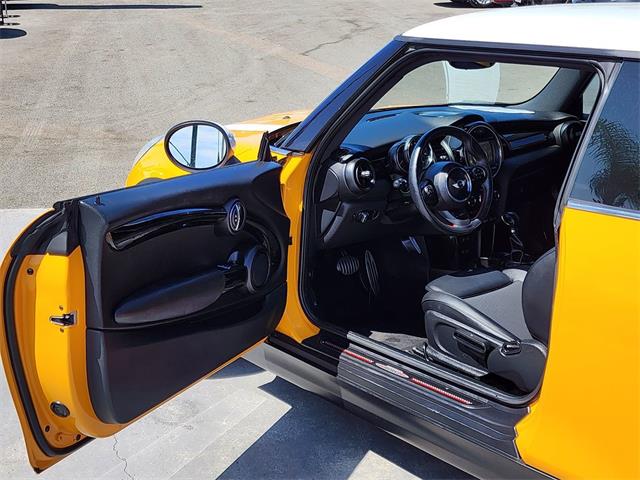 2016 MINI Cooper for Sale | ClassicCars.com | CC-1752042