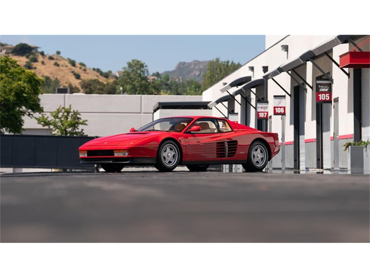 For Sale at Auction: 1987 Ferrari Testarossa in Monterey, California for sale in Monterey, CA