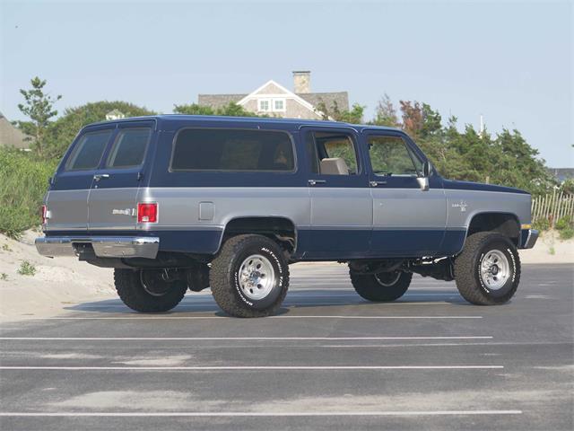 1988 Chevrolet Suburban (CC-1750331) for sale in Hyannis, Massachusetts