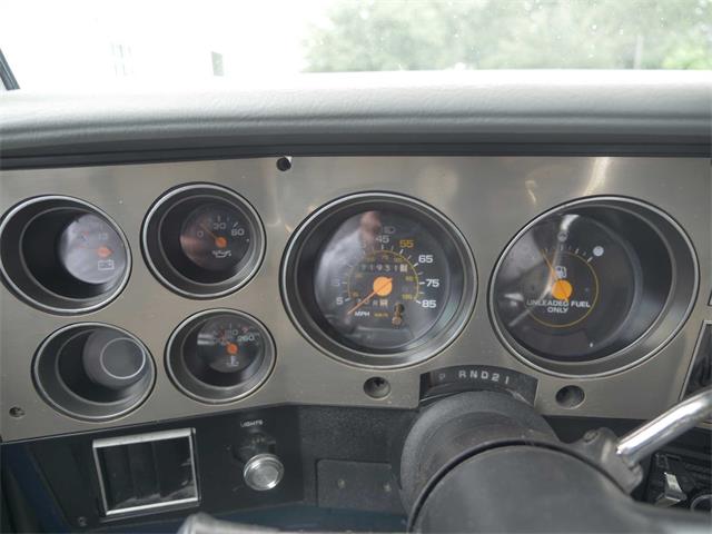 1988 Chevrolet Suburban (CC-1750331) for sale in Hyannis, Massachusetts