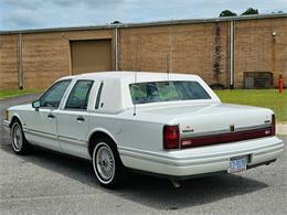 1994 Lincoln Town Car (CC-1753568) for sale in Hope Mills, North Carolina