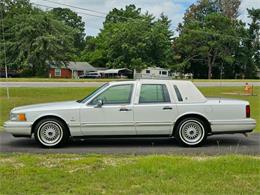 1994 Lincoln Town Car (CC-1753568) for sale in Hope Mills, North Carolina