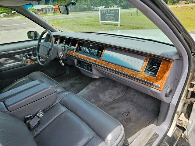 1994 Lincoln Town Car (CC-1753568) for sale in Hope Mills, North Carolina
