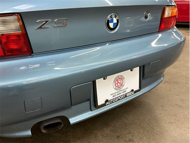 1998 BMW Z3 (CC-1753935) for sale in Huntington Station, New York