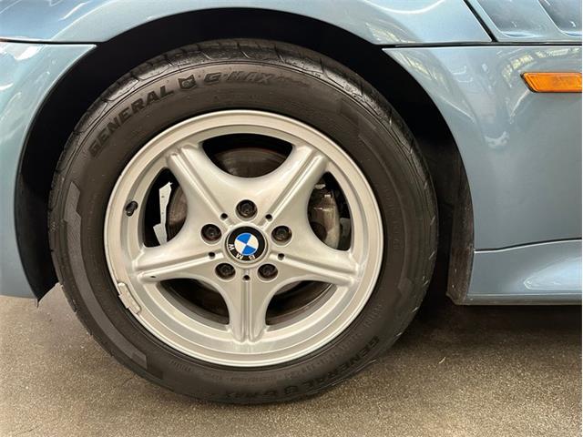 1998 BMW Z3 (CC-1753935) for sale in Huntington Station, New York