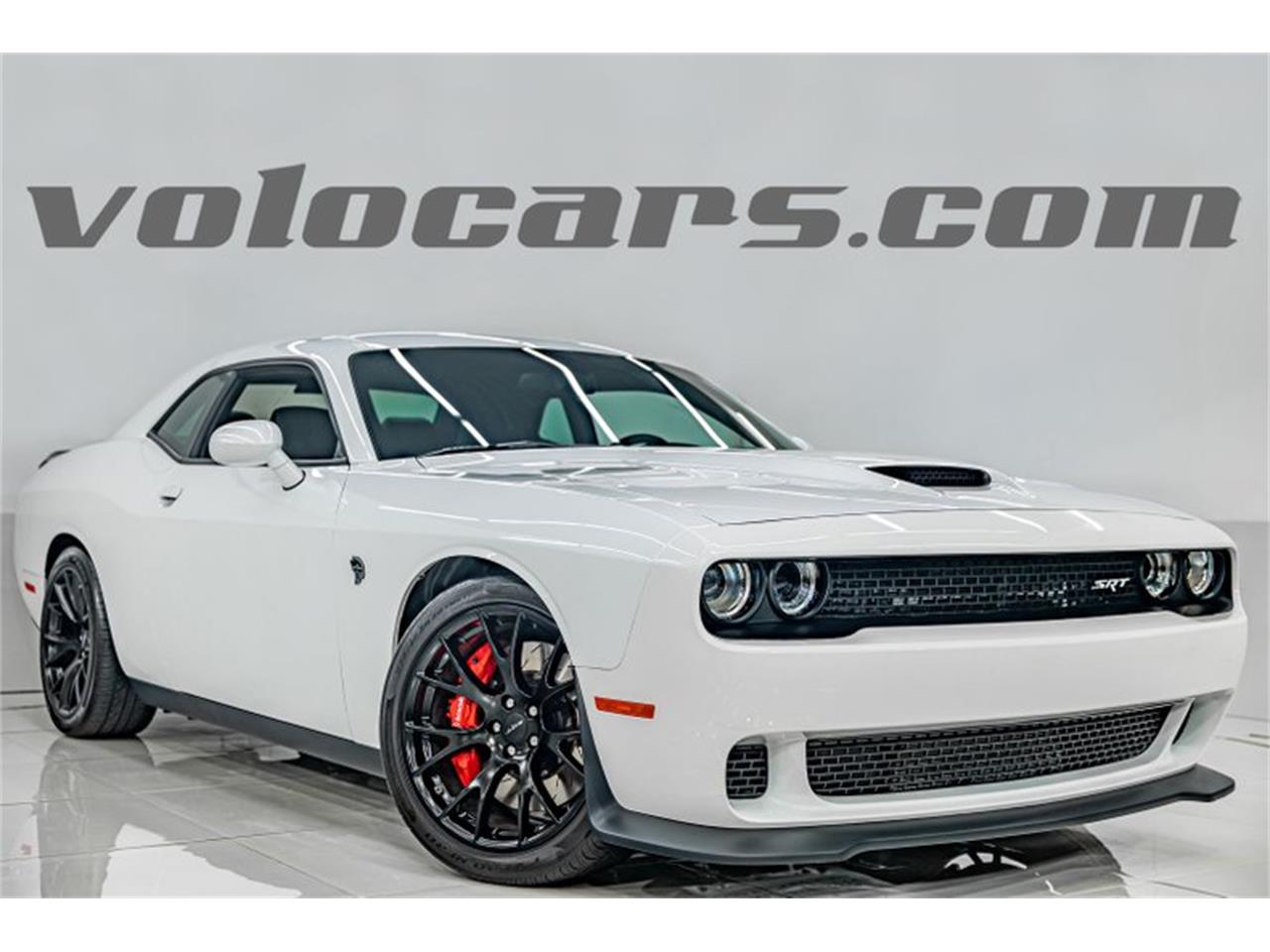 For Sale: 2016 Dodge Challenger in Volo, Illinois for sale in Ingleside, IL