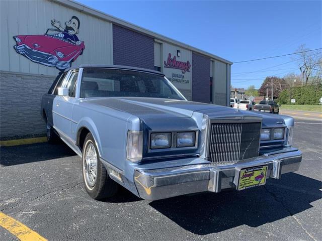 1988 Lincoln Town Car (CC-1754910) for sale in Mansfield, Ohio