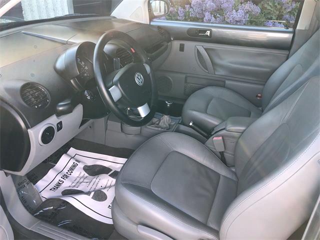 Volkswagen Beetle 2004 Interior