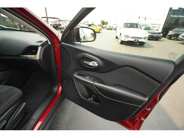 2016 Jeep Cherokee (CC-1755353) for sale in Bellingham, Washington