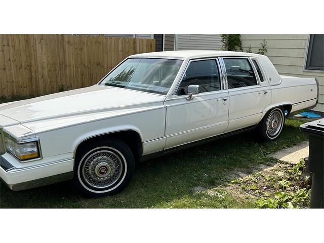 1992 Cadillac Brougham (CC-1755582) for sale in Fort Wayne , Indiana